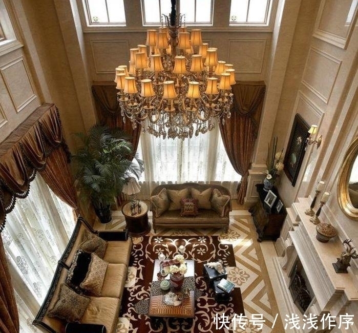 石材|参观网恋男友家600㎡别墅,一进门我就被吓到了!果断选择分手!