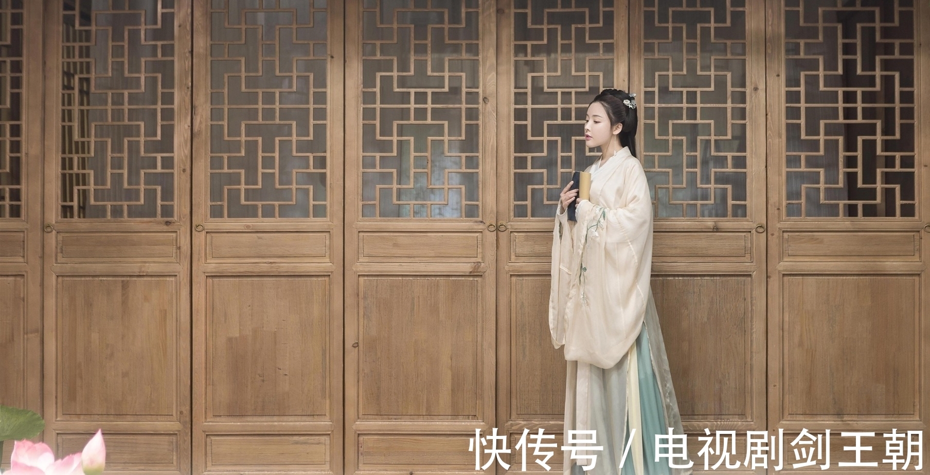 寄友$七律·十五首丨常恐梦中还有梦,唯期春后亦如春