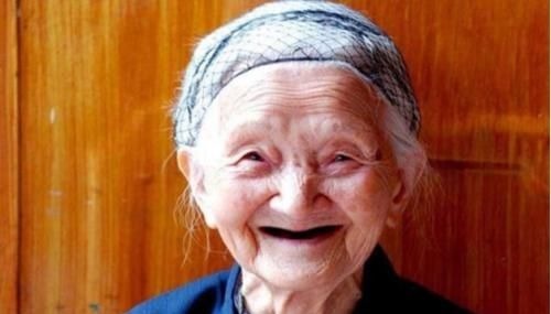 身体|长寿的人，起床后有4个健康习惯，如果你也有，真让人佩服