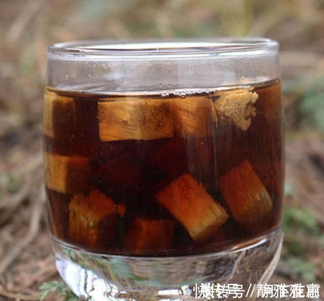 黑蒜|不起眼的几种食物, 是肝脏的“解毒王”每天吃一点, 排毒又养肝