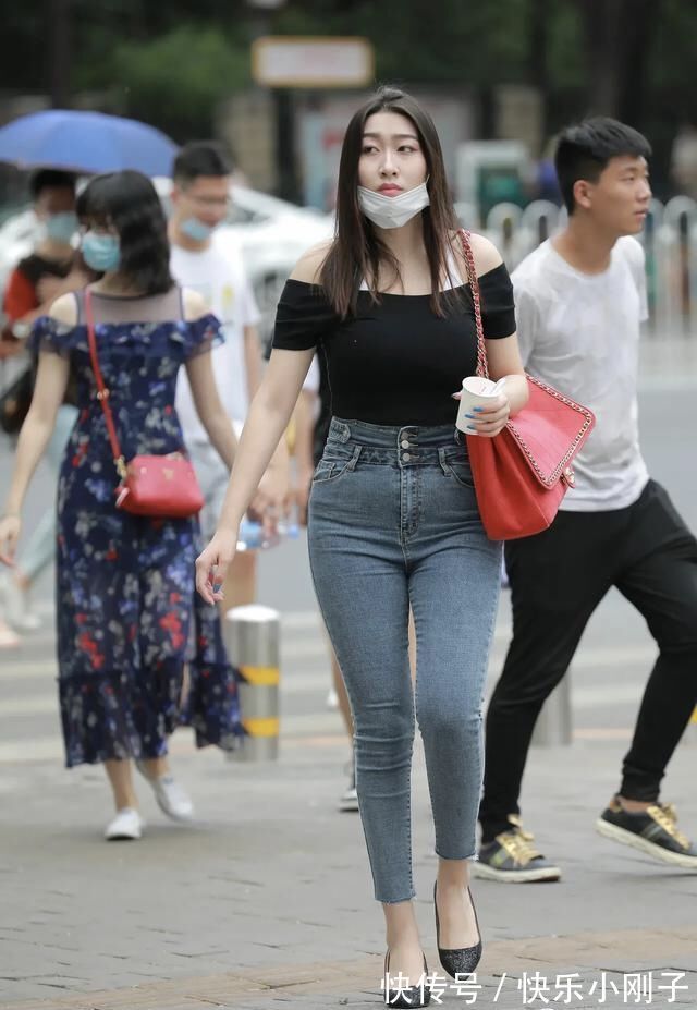 穿搭 腰粗不妨碍穿搭,从整体到细节,演绎别样的搭配之美!