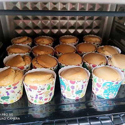 黑芝麻戚风蛋糕