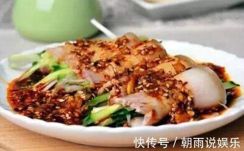 精选美食推荐冬菇虾米豆腐煲,姜辣虎皮爪,丝瓜溜丸子的做法