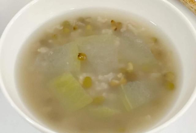 茯苓|绿豆和此物才是“天生一对”,血糖平稳了,暑气消了,睡觉安稳了