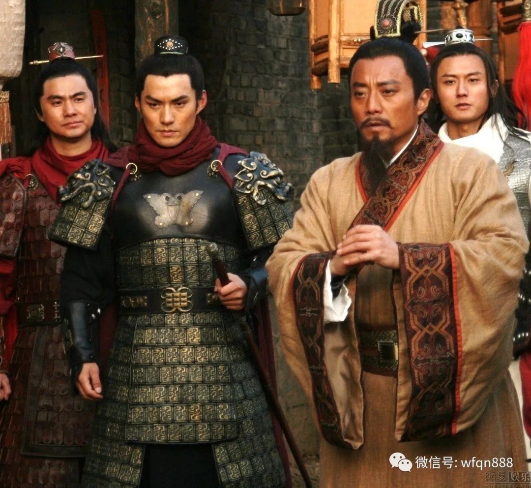 李应$梁山有一位好汉,身怀绝技,武艺高强,上山后从未施展却得以善终