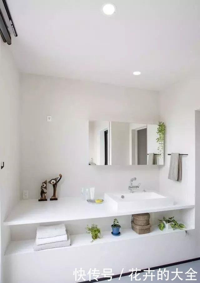 浴室|嫌卫生间太小?现在都这样设计,怪不得她家看上去空间大一倍!