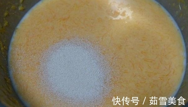 蔓越莓干|做个南瓜发糕当早餐，不用水不用油，松软还不粘牙