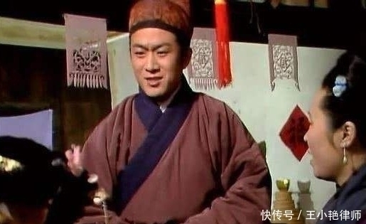 感冒@为何袭人过年回家一趟,回来第二天就感冒?花自芳反应暴露答案