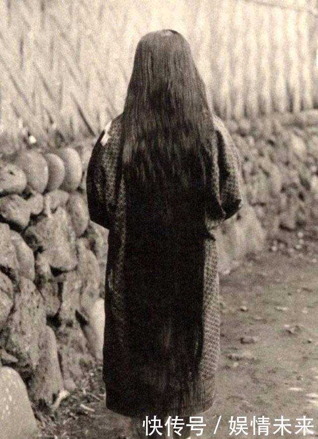 艺妓|19张罕见而独特的日本艺伎老照片回顾展,上个世纪的艺伎妆容