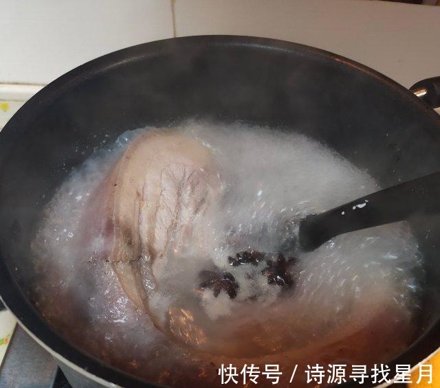 豆腐白菜煮年糕！