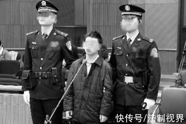 小安|北京一男子发现支付漏洞，疯狂套现1300万，花400万打赏女主播