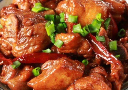 嫩滑美味鲜香不腻，做法简单口感佳，肉香四溢太馋人，垂涎欲滴啊