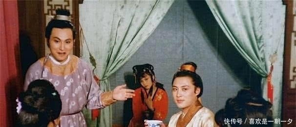 贾蓉巴不得秦可卿快死,他轻轻三句话,就让秦氏失去生存勇气