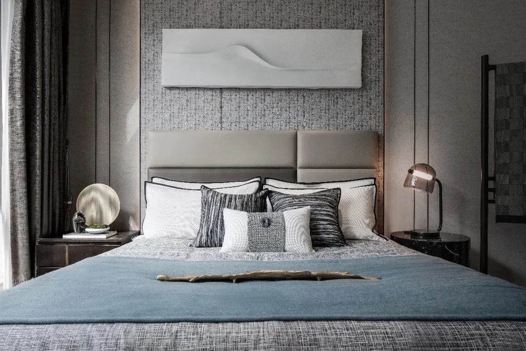 优雅|550㎡现代风别墅,高级灰与水墨色,低调档次的效果很独特