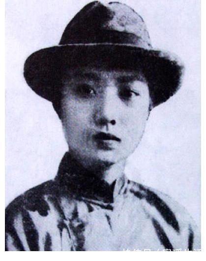 孟老板@孟小冬晚年拒绝百万报酬也不愿唱戏,临终前,仍坚持为杜月笙上香