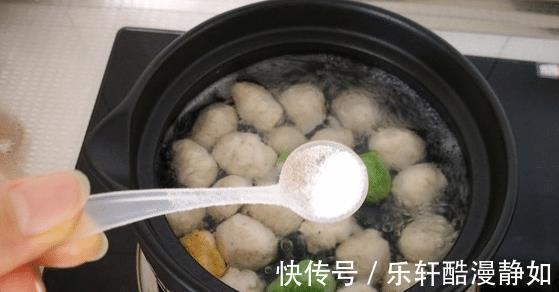 丝瓜|八月天气热,常煮这两道鲜汤,消暑降火,简单好做,美味还健康