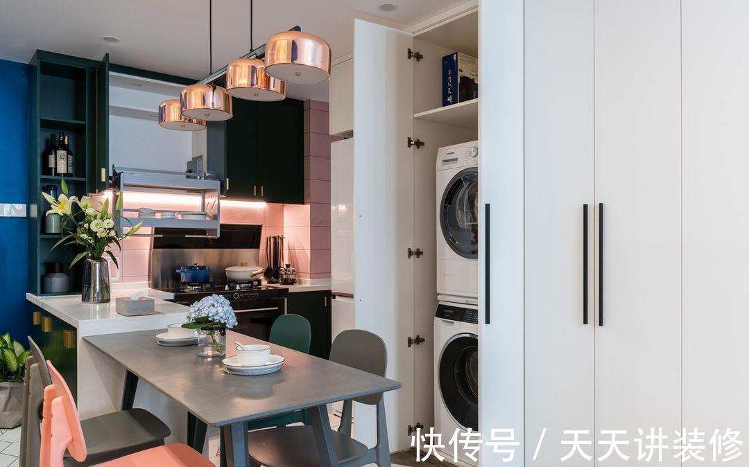 小星球|克莱因蓝加上亮丽黄，撞色的设计更为独特，满足我们对新家的设想