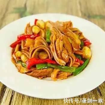 推荐精选的20道家常下饭菜，做法简单，鲜香入味，最适合春天吃