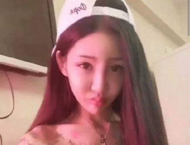 整容 她16岁开始整容,花400多万做过200多次手术,如今成了这样