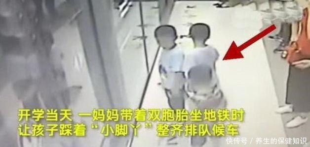 素质的养成不是一天半天的事，看这几位妈妈，真是教子有方！