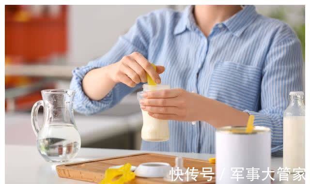 奶量|宝宝吃奶吃饱了吗?判断宝宝吃没吃饱,妈妈留意4个信号就够了
