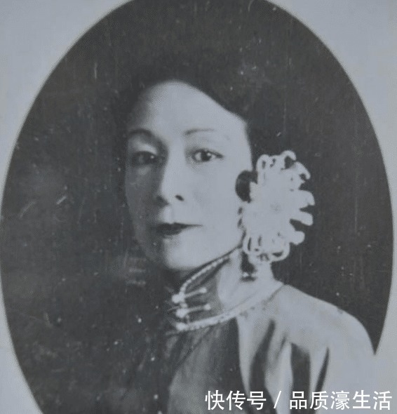 坦荡|慈禧面前的最美女官,舞动巴黎的“蝴蝶皇后”一生坦荡不与人争