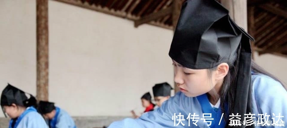 诗人#高蟾充满讽刺的一首诗,短短的28个字,读来却是令人拍案叫绝