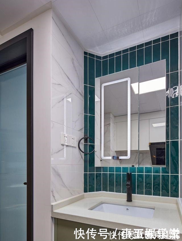 功能区|套内35㎡，空间丝毫不浪费！挤出两房一厅，卫生间分离式设计！