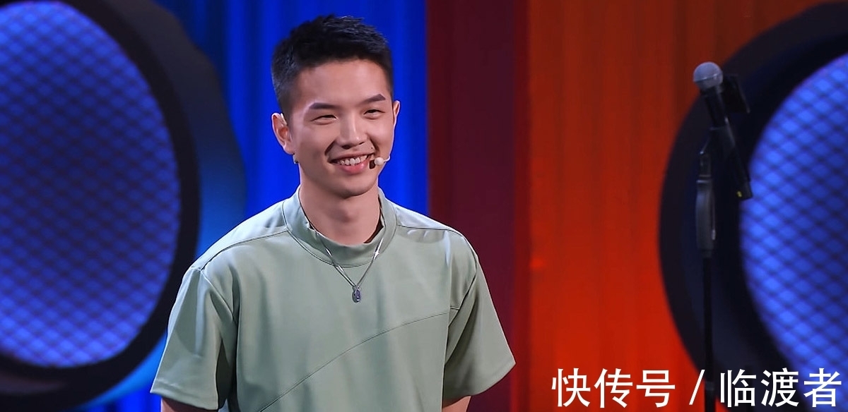 豆豆|《脫口秀大會4》呼蘭靠碎梗晉級,豆豆憑口技表演取勝