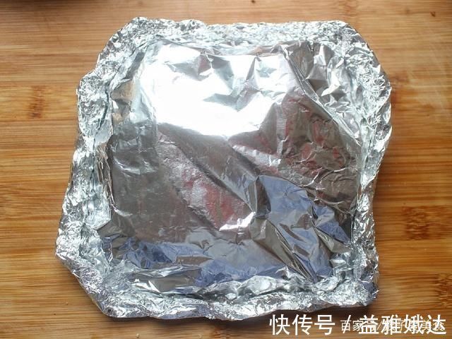 世界杯|排骨这样做,不用一滴油,简单省事还好吃,端上桌根本不够分