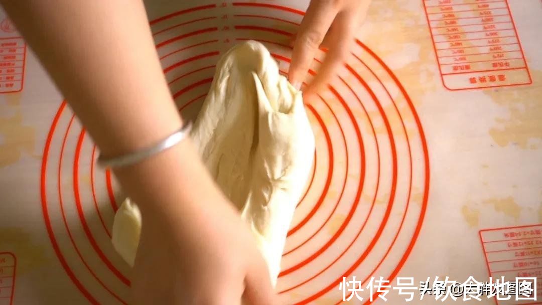没黄油，没烤箱，用最简单的方法做爆浆面包，学不会来打我