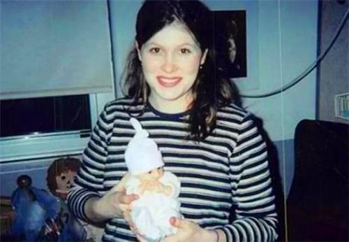 利物浦大学|18年了,那个出生仅280克,曾打破世界纪录的女婴,如今已认不出