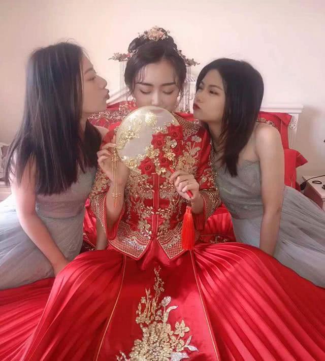 山大 “最帅岳父”火了!出席女儿婚礼被误认为新郎,新郎:压力山大