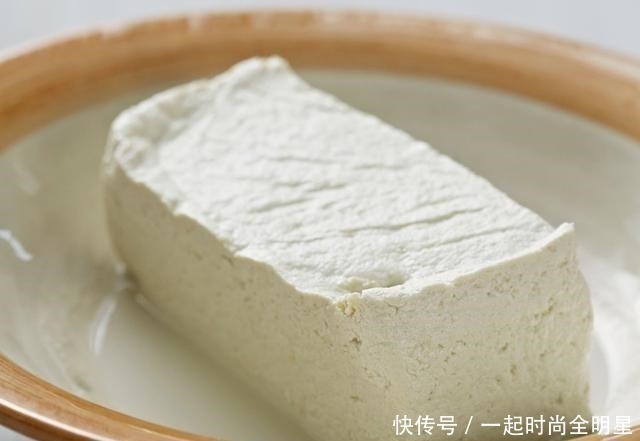 上手|一碗黄豆,半碗醋,教你自制豆腐,简单易上手,学会不用出门买