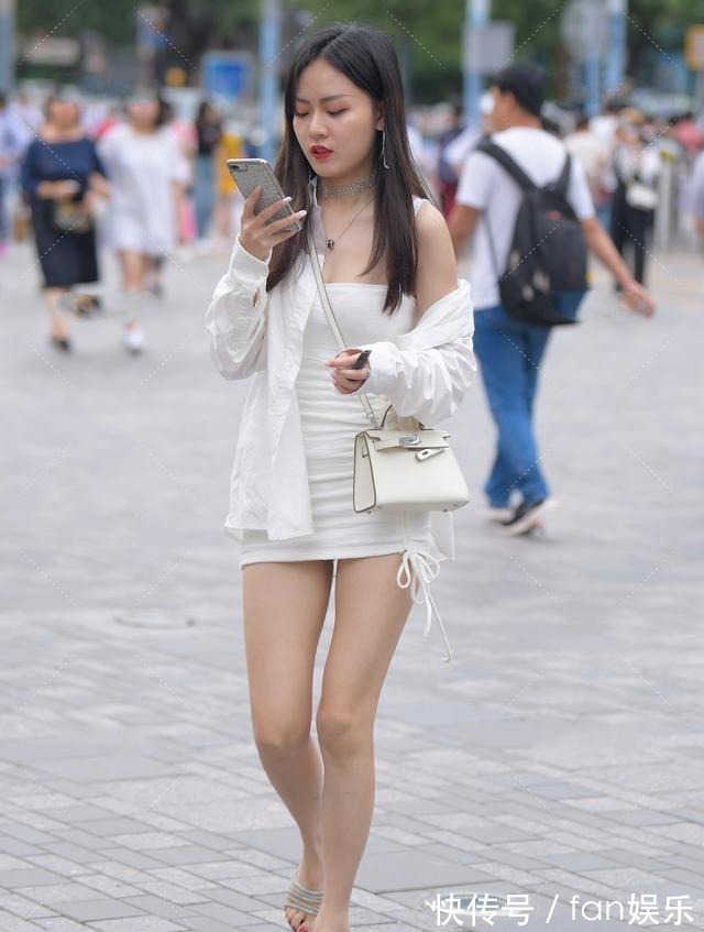 搭配|纯白网纱衬衣搭配抽绳褶皱裙，纯洁干净，优雅灵动的仙女风穿搭