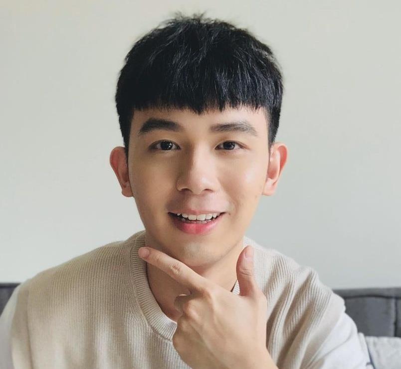 露额|男生不要留“过耳”发型,5款干净利落的短发,剪完帅气提升颜值