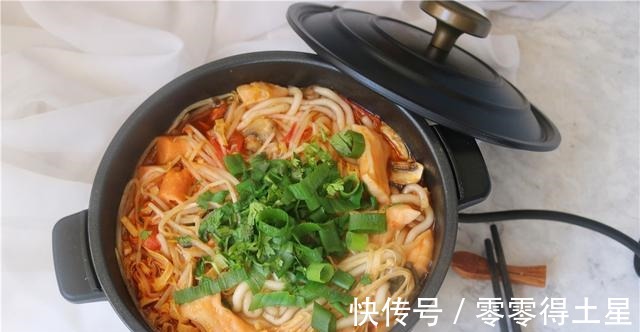 天冷就爱热乎乎的一锅,自己做简单美味,网友比饭馆好吃!