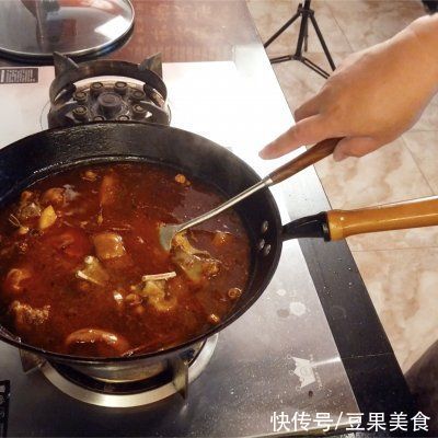 红焖羊肉|红焖羊肉，七层带皮羊肉，Q弹软烂兼备