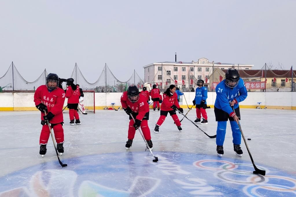 哈尔滨市|新华全媒+丨当“双减”遇到冰雪运动，这里的孩子迎来快乐寒假