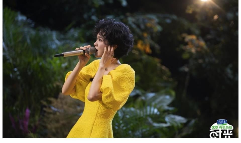 《漠河舞厅》刷屏,柳爽的电视首秀给了《时光音乐会》