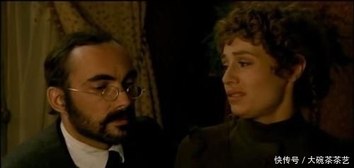 伟德bv1946官网-她插足富豪婚姻37岁未婚先孕生下儿子如今依然是香港顶尖富婆