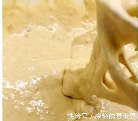 教你自制香蕉饼,一根香蕉,一颗鸡蛋,太好吃了,大人小孩都喜欢