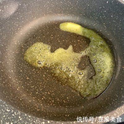 别不信，这道菜光听名字就口水涟涟