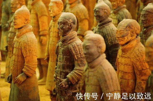 谜底|兵马俑是用真人制做的?一具兵俑裂开后,千古谜底被揭开
