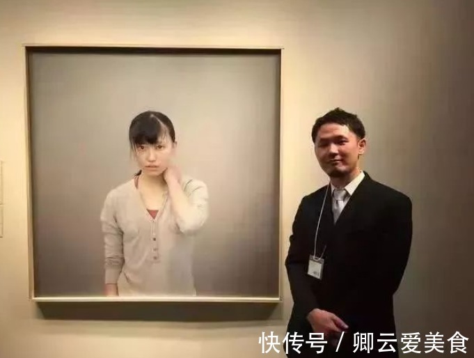 水珠&日本画家挑战冷军,一幅水中少女获得众人称赞,连水珠都画出来了