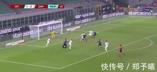 桑切斯|补时绝平!33岁国米队长凌空侧钩救主:那一刻伊布附体,帅炸了