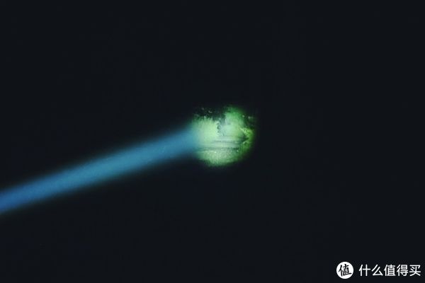 光剑在手，黑暗你走——纳丽德L10MAX白激光手电