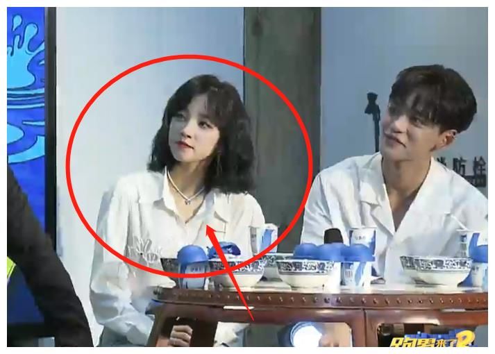 《跑男9》无滤镜生图：宋雨琦蔡徐坤颜值过关，杨颖暴露真实状态