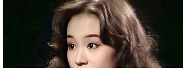 劉雪華|62歲瓊瑤女郎劉雪華參加節(jié)目，自曝獨(dú)居10年，擔(dān)心摔倒沒人知道