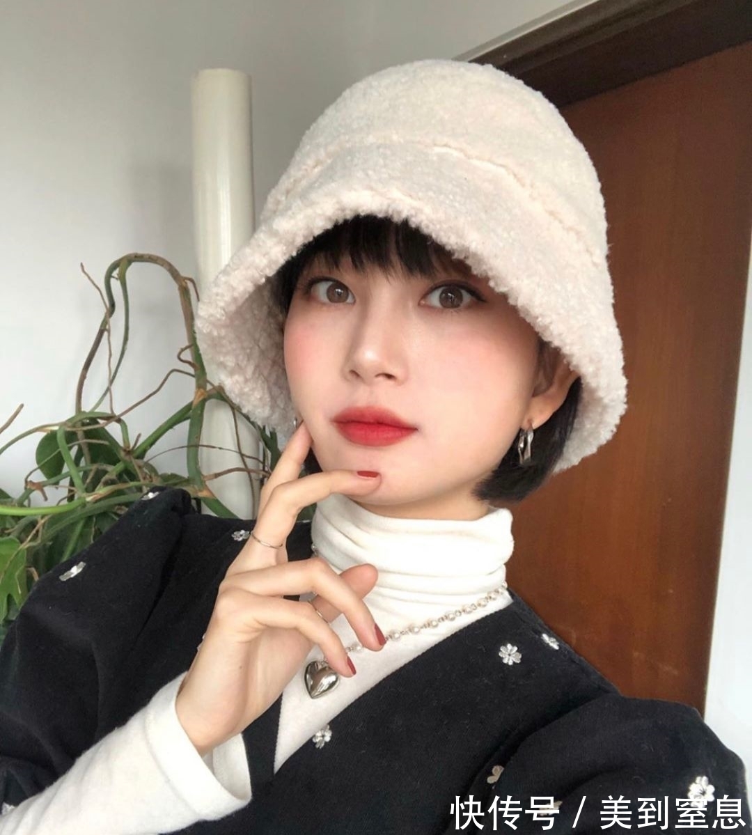 单品 今冬,“ 毛毛风 ” 美到犯规 !